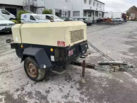Altri 2001 Ingersoll Rand R1090 (1)