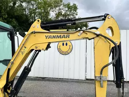 Mini Escavatori 2020 Yanmar SV26 (11)