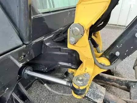 Mini Escavatori 2020 Yanmar SV26 (21)