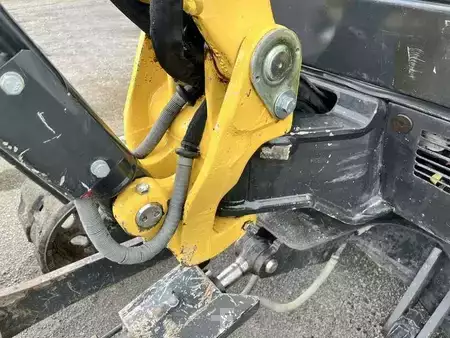 Mini Escavatori 2020 Yanmar SV26 (22)