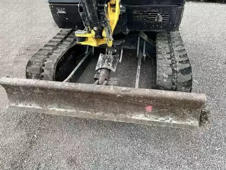Mini Escavatori 2020 Yanmar SV26 (23)