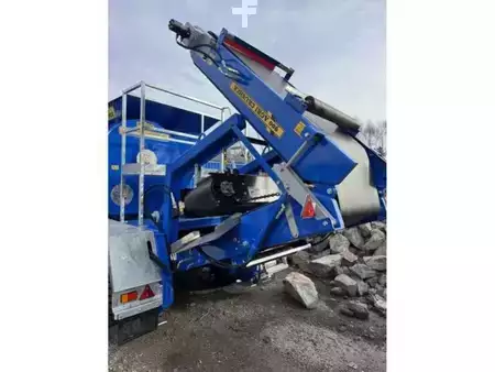 Overige 2026 HERBST COMPAC AG900 A MACHOIRE (6)
