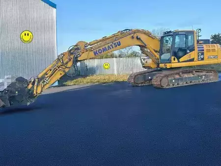 Escavadora de rastos 2022 Komatsu PC210LCI-11E0 (1)