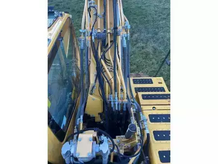 Escavadora de rastos 2022 Komatsu PC210LCI-11E0 (10)