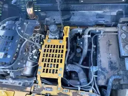 Escavadora de rastos 2022 Komatsu PC210LCI-11E0 (11)