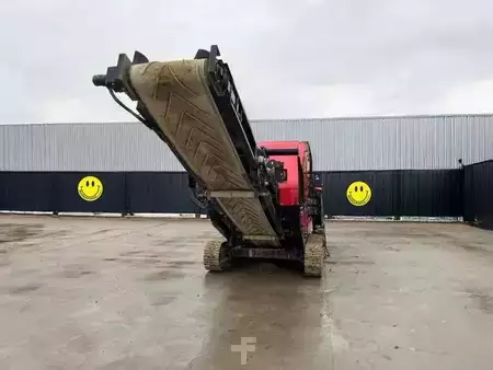 Miscelaneo 2024 Red Rhino 7000 A MACHOIRE (4)