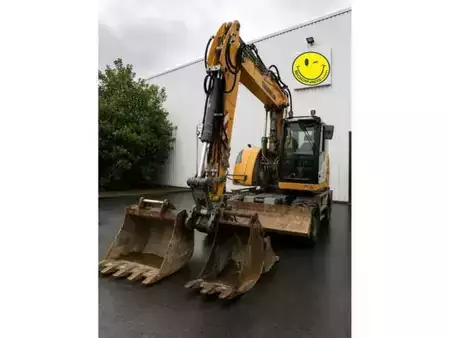 Mobilní bagry 2018 Liebherr A918 Compact Litronic (5)