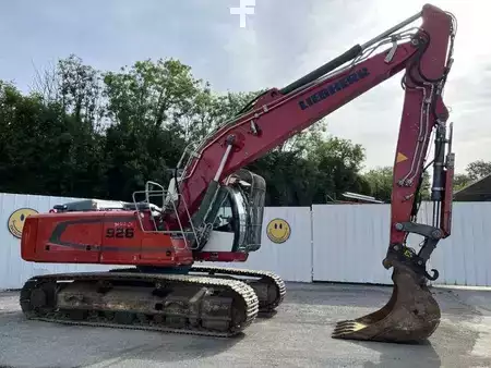 Excavadoras de cadenas 2016 Liebherr R926LC (1)