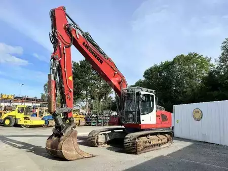 Excavadoras de cadenas 2016 Liebherr R926LC (2)