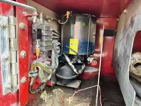 Excavadoras de cadenas 2016 Liebherr R926LC (33)