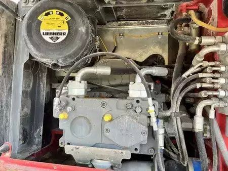 Excavadoras de cadenas 2016 Liebherr R926LC (36)
