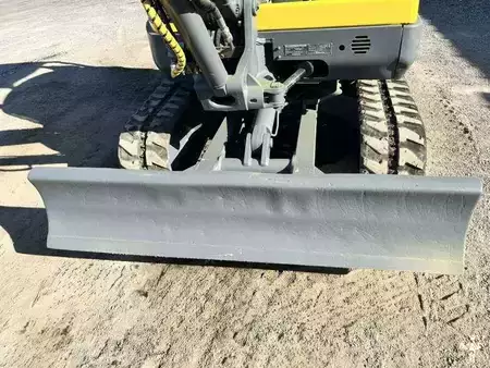Minibagry 2005 Volvo ECR38 (20)