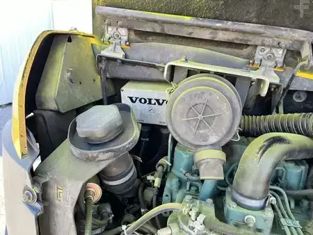Minibagry 2005 Volvo ECR38 (36)
