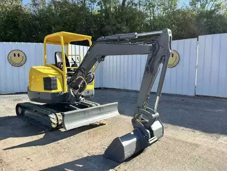Minibagry 2005 Volvo ECR38 (8)