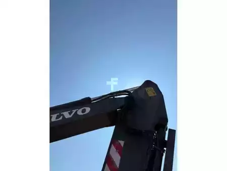 Excavadoras de cadenas 2006 Volvo EC210BLC (12)