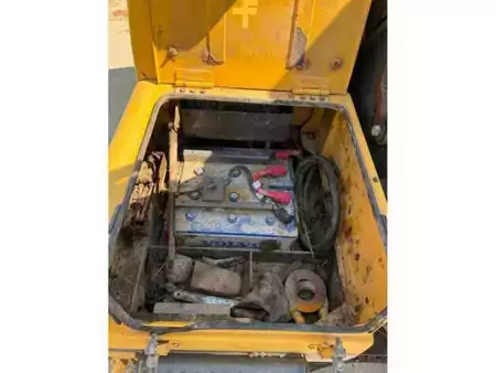 Excavadoras de cadenas 2006 Volvo EC210BLC (27)