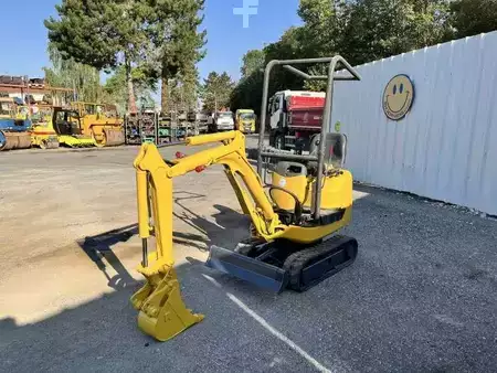 Mini excavators 2007 Komatsu PC09-1 (2)