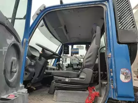 Sonstige 2004 Mercedes-Benz UNIMOG U500 (48)