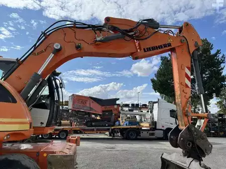 Mobilní bagry 2013 Liebherr A918 COMPACT (17)