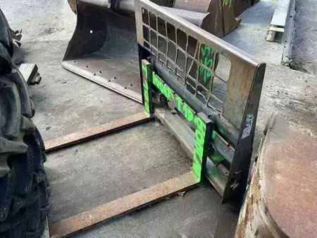 Altri 2001 Bobcat T190 (49)