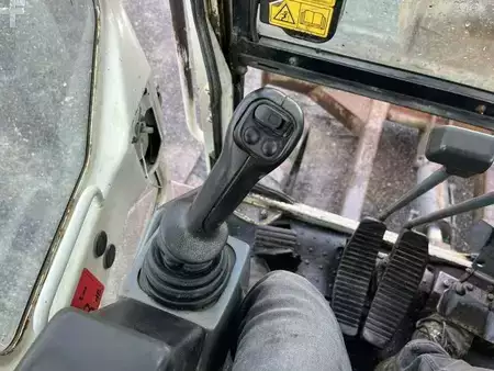 Rupsgraafmachines 2007 Takeuchi TB180FR (50)