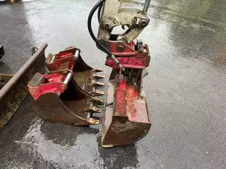 Minibagry 2005 Takeuchi TB016 (30)