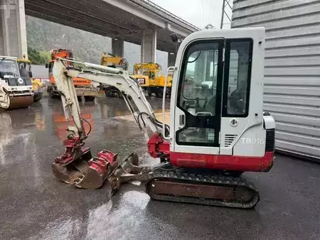 Minibagry 2005 Takeuchi TB016 (6)