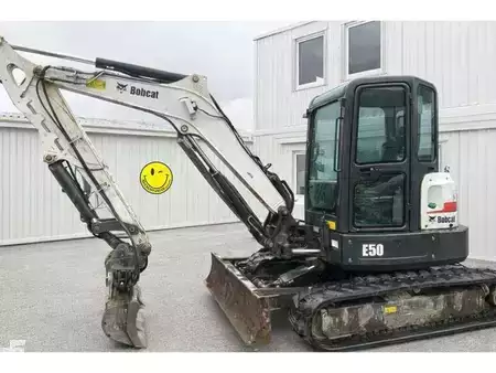 Міні-екскаватори 2015 Bobcat E50 (6)