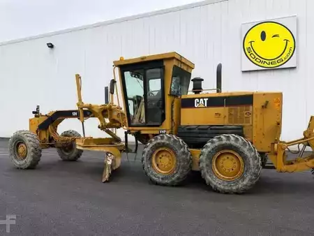 Grader 2005 Caterpillar 12H (2)
