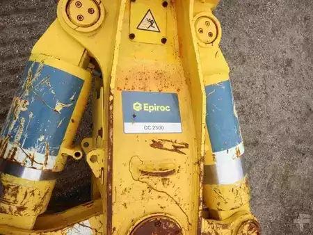 Ostatní 2020 EPIROC CC2300S + 3 MACHOIRES (5)