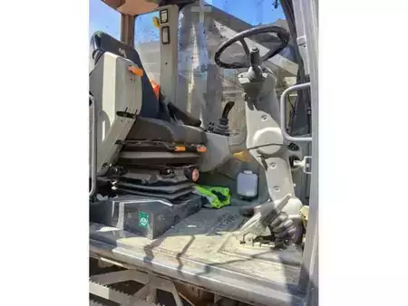 Escavatori gommati 2014 Mecalac 12 MTX (6)