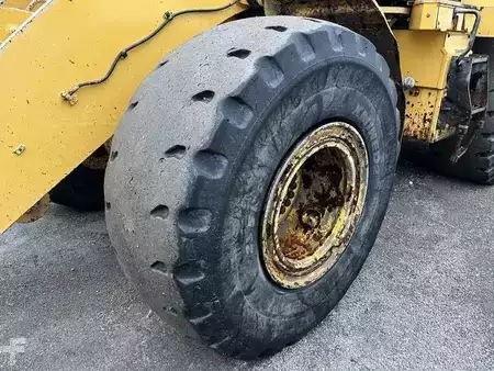 Chargeuse sur pneus 2012 Caterpillar 950K (21)