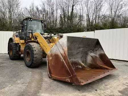 Chargeuse sur pneus 2012 Caterpillar 950K (8)