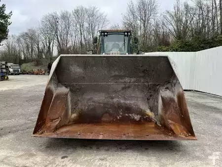 Chargeuse sur pneus 2012 Caterpillar 950K (9)