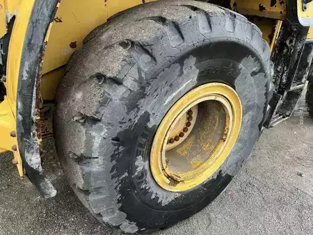 Chargeuse sur pneus 2012 Caterpillar 950K (19)