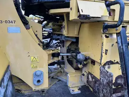 Chargeuse sur pneus 2012 Caterpillar 950K (22)
