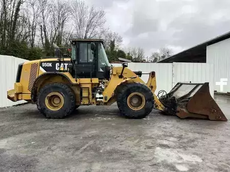 Chargeuse sur pneus 2012 Caterpillar 950K (5)