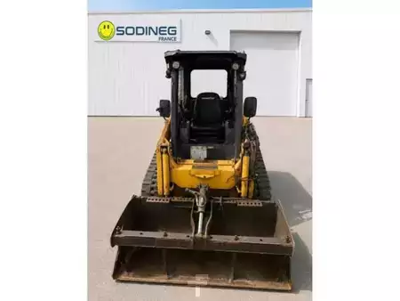 Altri 2015 Komatsu CK20 + GYROBROYEUR (4)