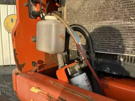 Escavatori gommati 2004 Fiat-Kobelco E145W (29)