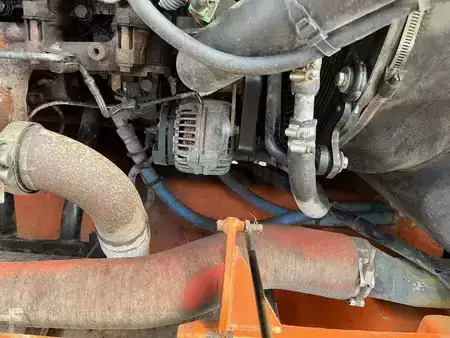 Escavatori gommati 2004 Fiat-Kobelco E145W (43)
