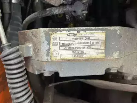 Escavatori gommati 2004 Fiat-Kobelco E145W (44)