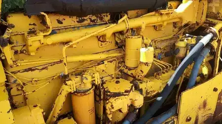 Bulldozere 1975 Caterpillar D8K + Porte Engins (12)