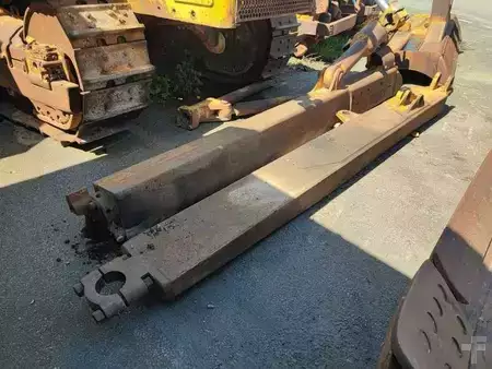 Bulldozere 1975 Caterpillar D8K + Porte Engins (16)