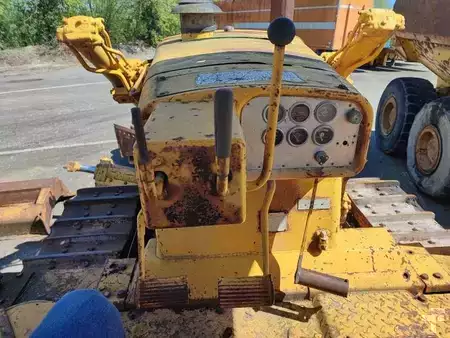 Bulldozere 1975 Caterpillar D8K + Porte Engins (38)