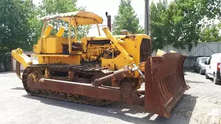 Bulldozere 1975 Caterpillar D8K + Porte Engins (5)