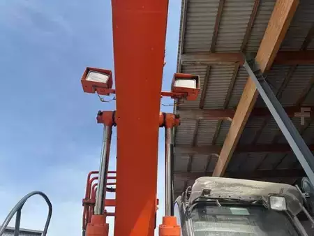 Koparki gąsienicowe 2010 Hitachi ZX135 US-3 (22)