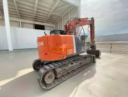 Koparki gąsienicowe 2010 Hitachi ZX135 US-3 (8)