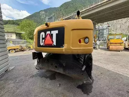 Escavadora de rodas 2014 Caterpillar M318D (25)
