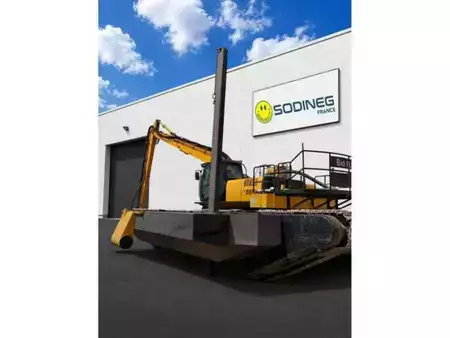 Pelles sur chenilles 2008 JCB JS220LC (4)