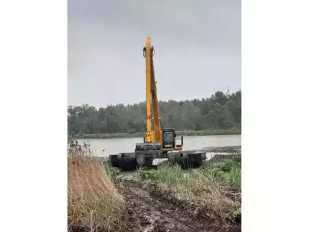 Pelles sur chenilles 2008 JCB JS220LC (6)